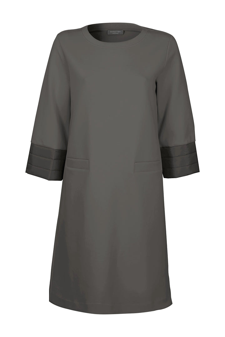 Kleid mit Ärmeldesign