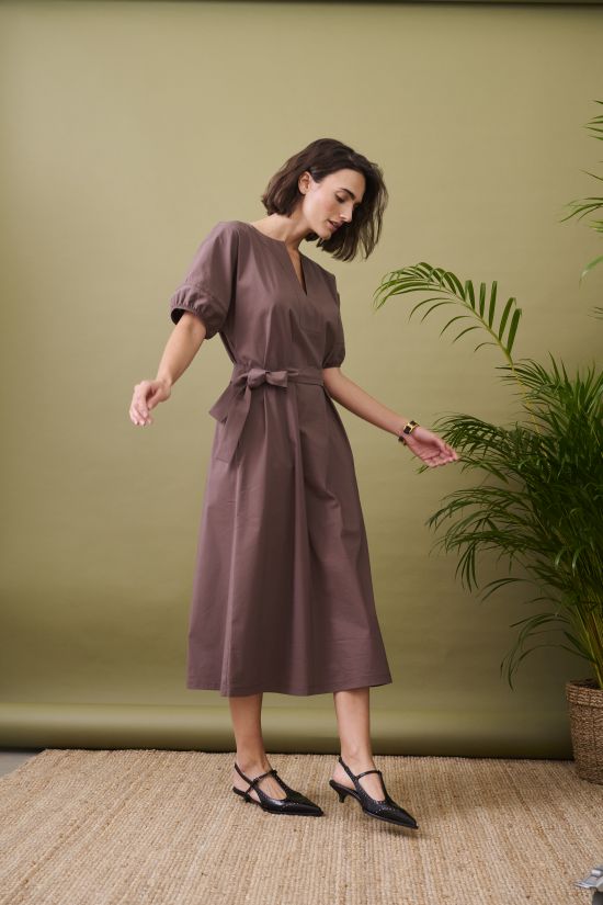 Gürtelkleid